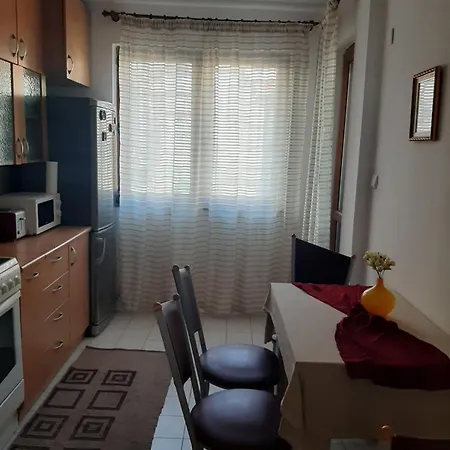 Retro House