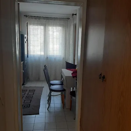 Retro House Апартамент *