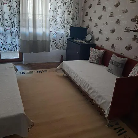 Retro House Бургас