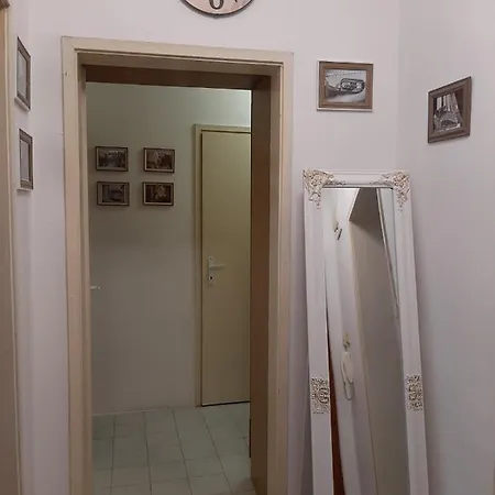 Apartment Retro House *